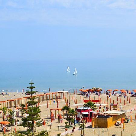 Sottosopra Panzió Margherita di Savoia Kültér fotó